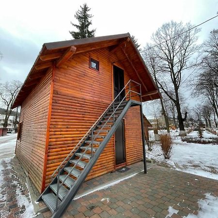 Apartelim Mînăstirea Humorului Exteriér fotografie