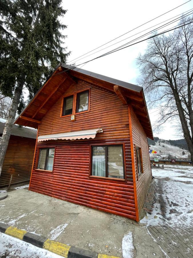 Apartelim Mînăstirea Humorului Exteriér fotografie